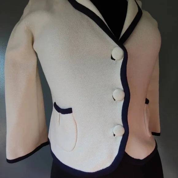 Lilly Pulitzer Cotton Blazer with Blue Trim - Picture 2 of 5